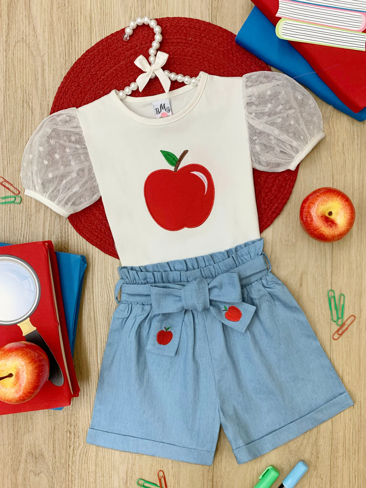 Best Apple Puff Sleeve Top & Embroidered Short Set - Image 2