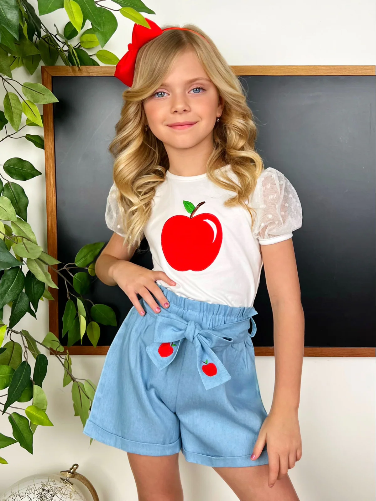 Best Apple Puff Sleeve Top & Embroidered Short Set - Image 3