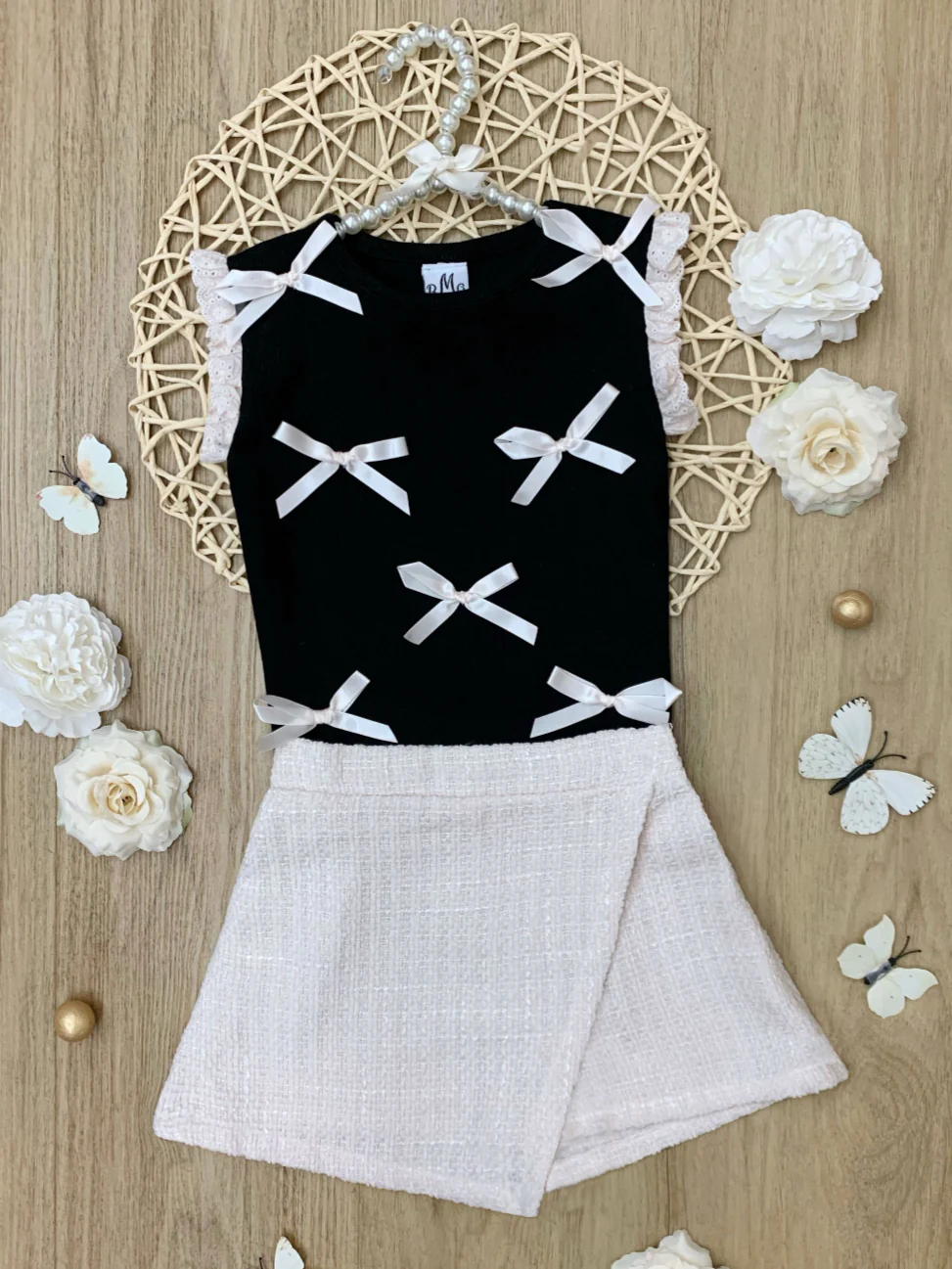 Black Bow Ribbed Top and Cream Tweed Skort Set - Image 4