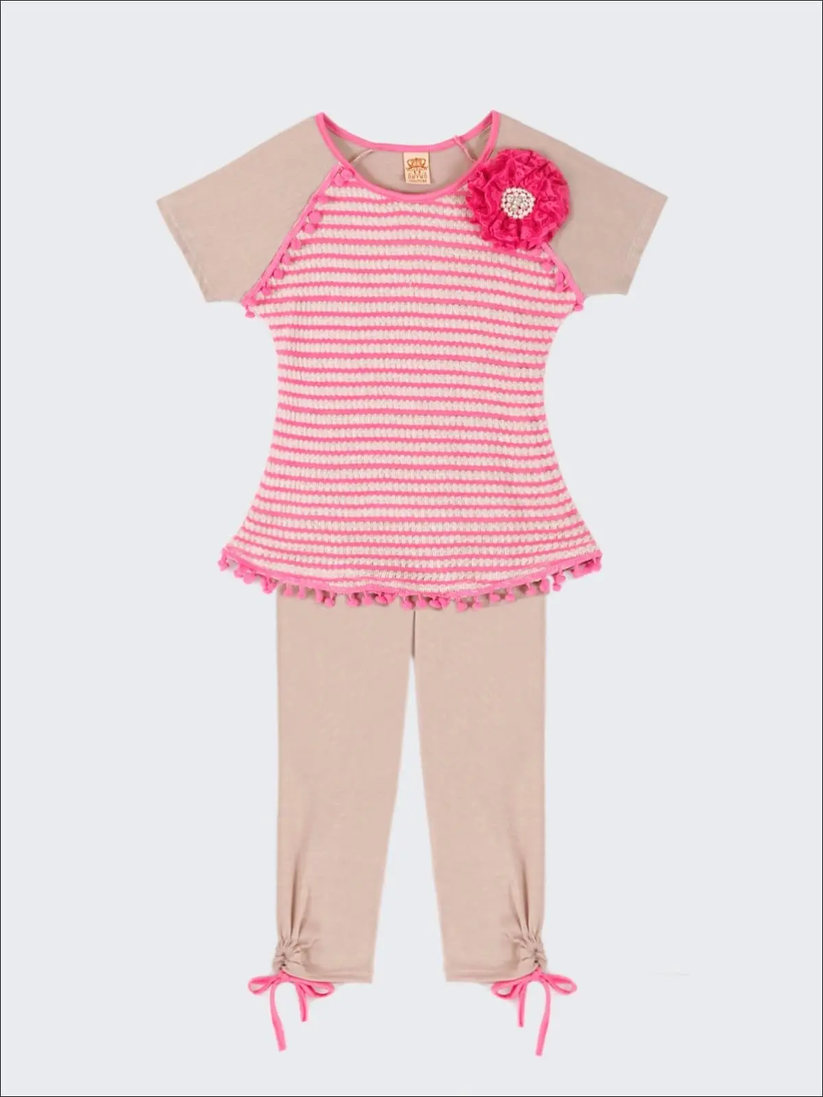Sweet Beach Day Striped Raglan Top And Capris Legging Set - Image 3