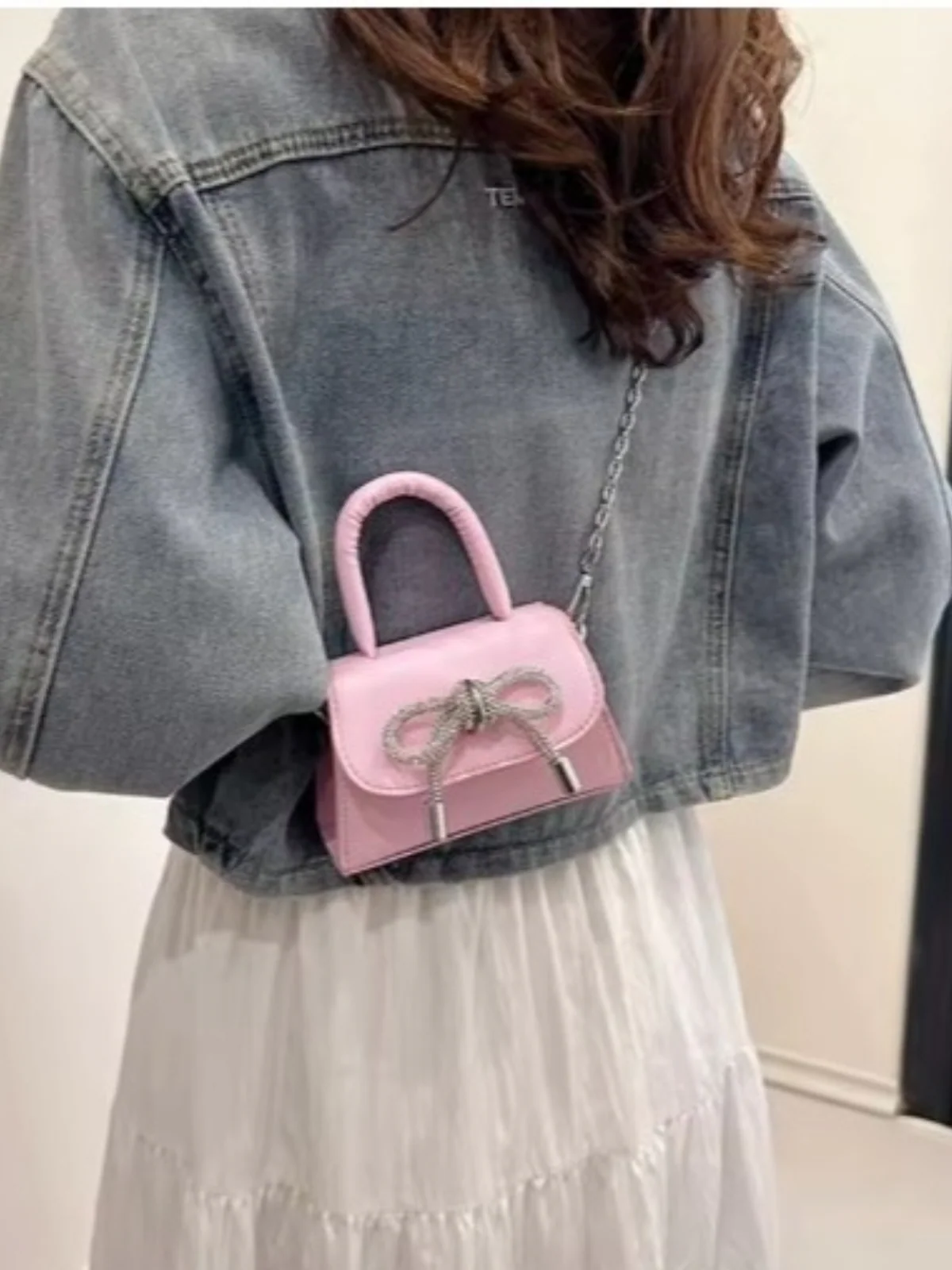 Chic Bow Charm Mini Crossbody Bag - Image 6