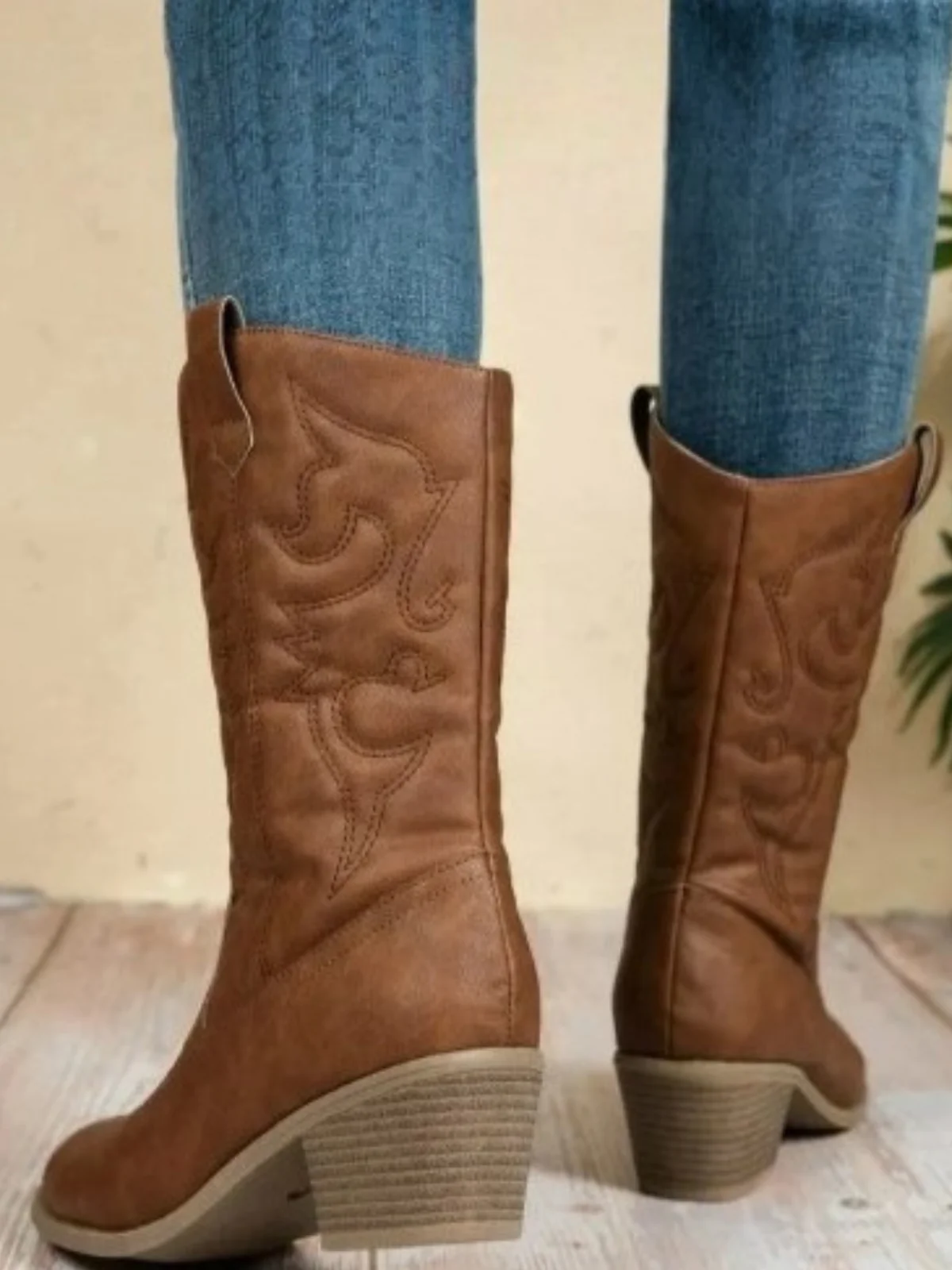 Round It Up! Brown Western Cowboy Boots By Liv and Mia - Image 4