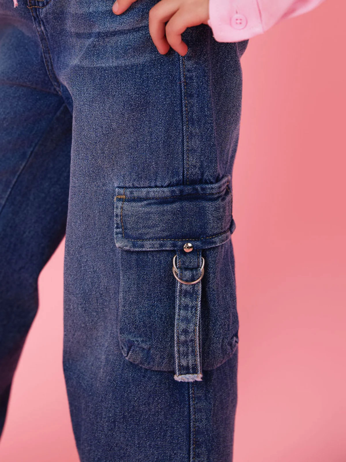 Chic Comfort Cargo Jeans in Dark Vintage Peruvian Denim - Image 3
