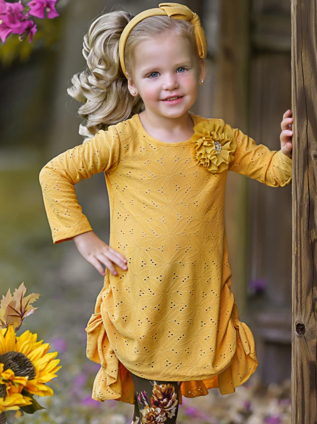 Fun With Florals Eyelet Ruffled Tunic and Legging Set - Image 4