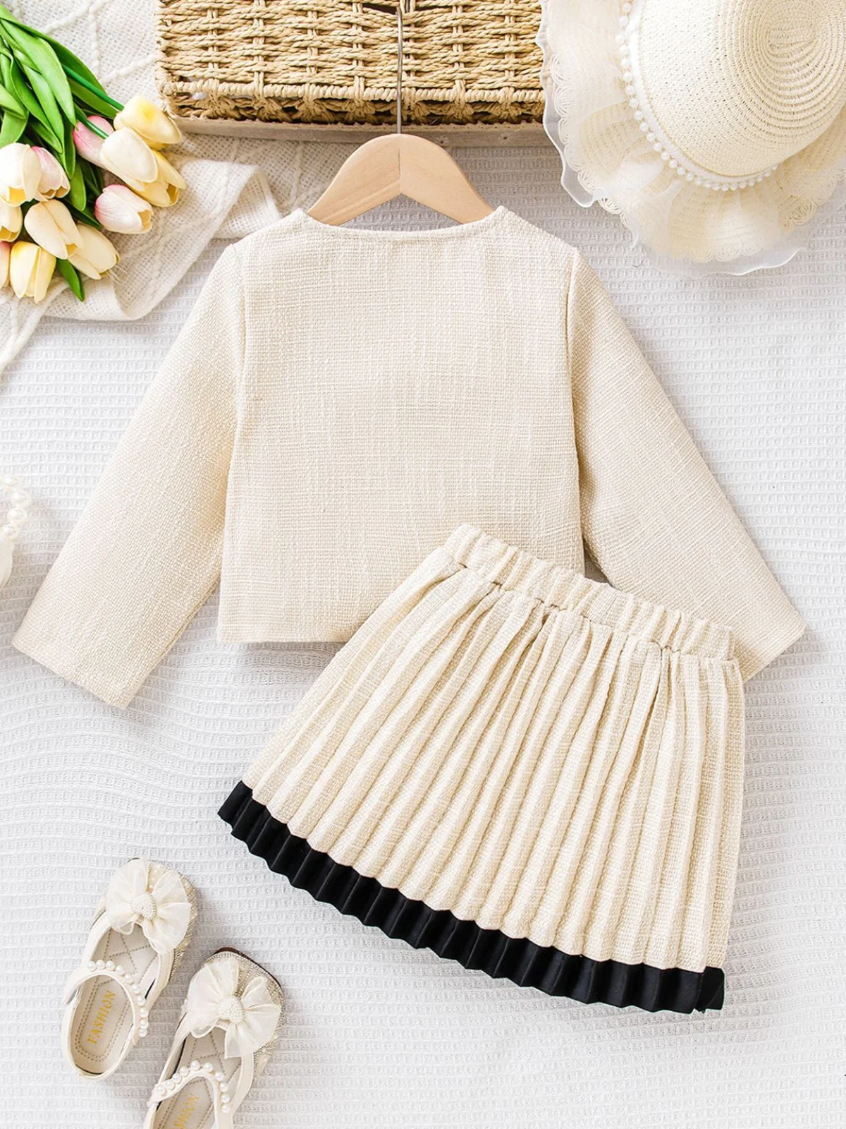 Cream Tweed Bow Jacket & Pleated Skirt Set - Image 4