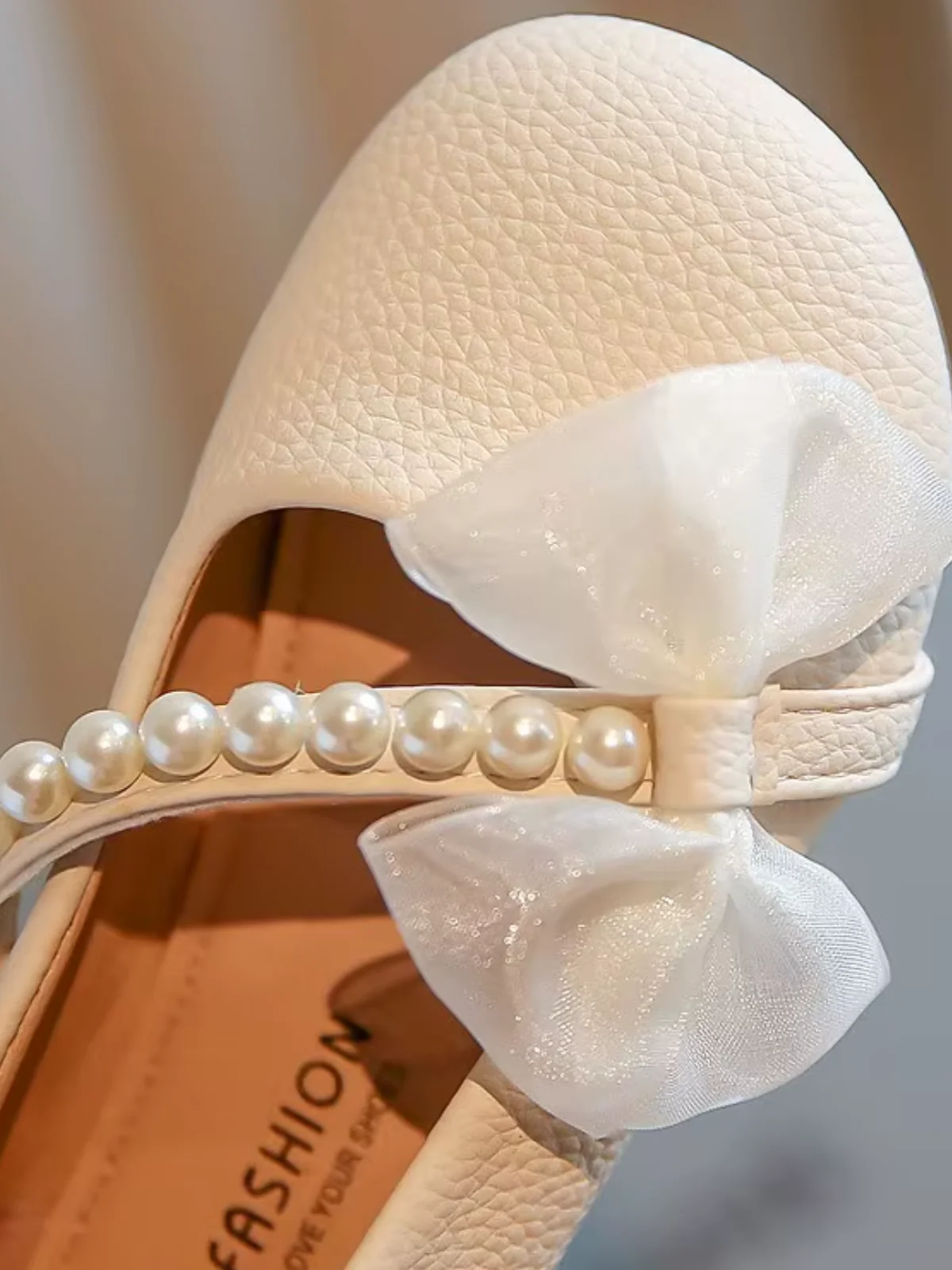Elegant Pearl Bow Strap Flats - Image 5