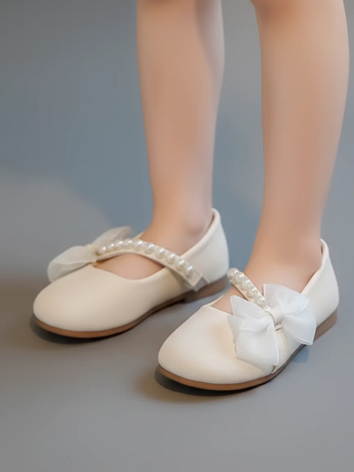 Elegant Pearl Bow Strap Flats - Image 7