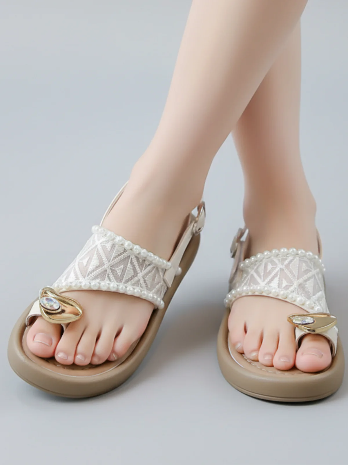 Elegant Summer Pearl Sandals - Image 2