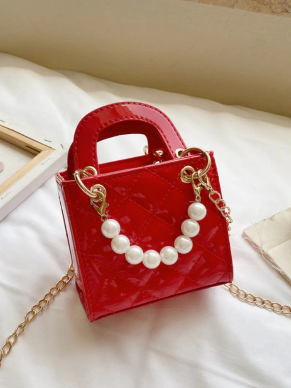 Little Miss Popular Quilted Handbag - Image 4