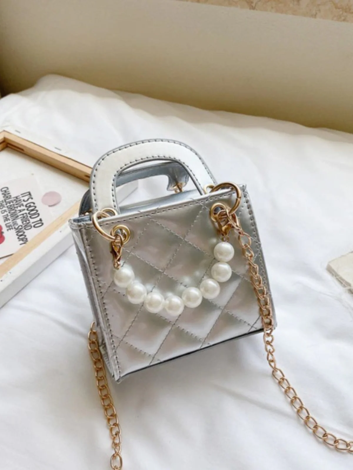 Little Miss Popular Quilted Handbag - Image 5