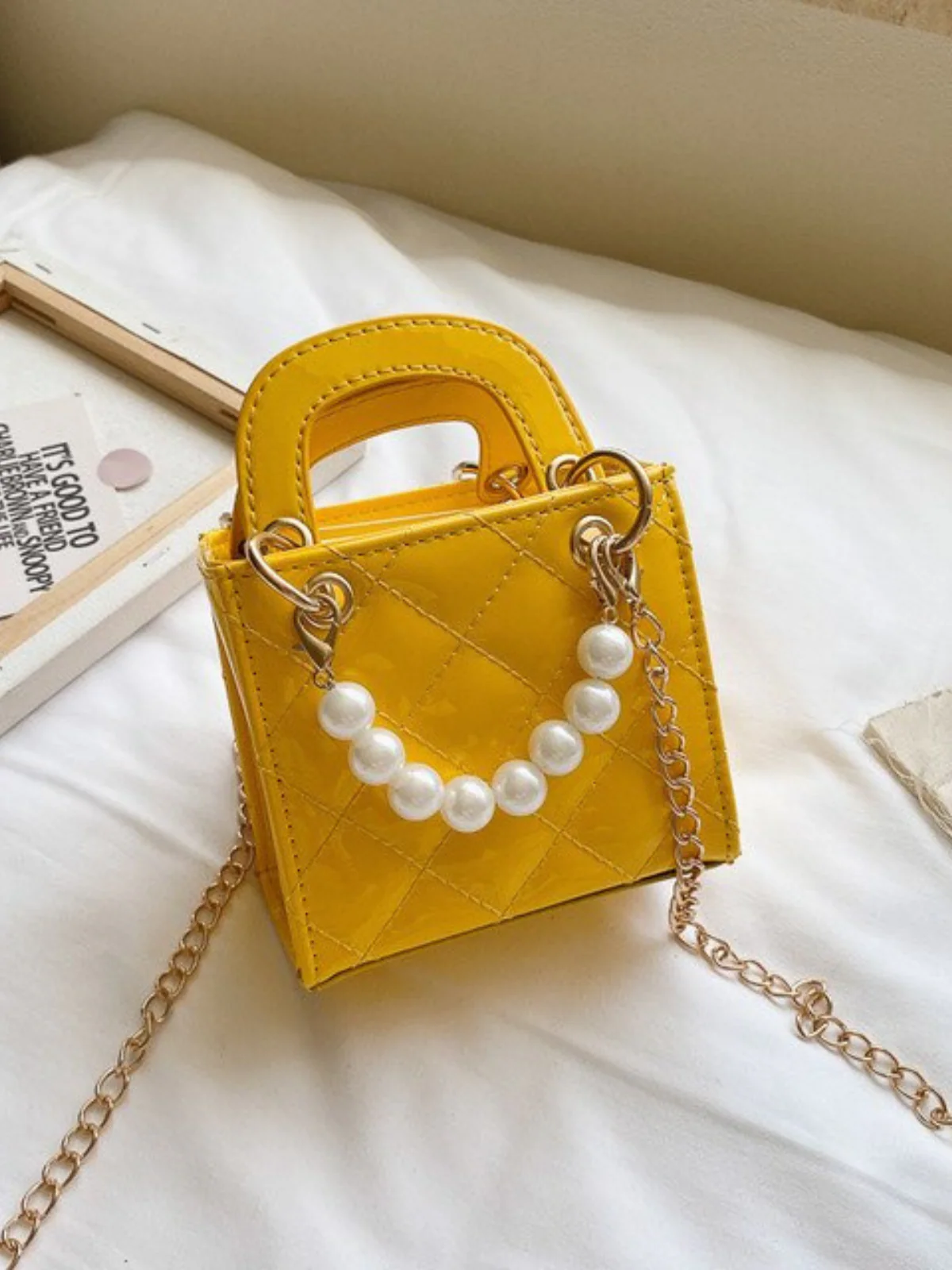 Little Miss Popular Quilted Handbag - Image 6