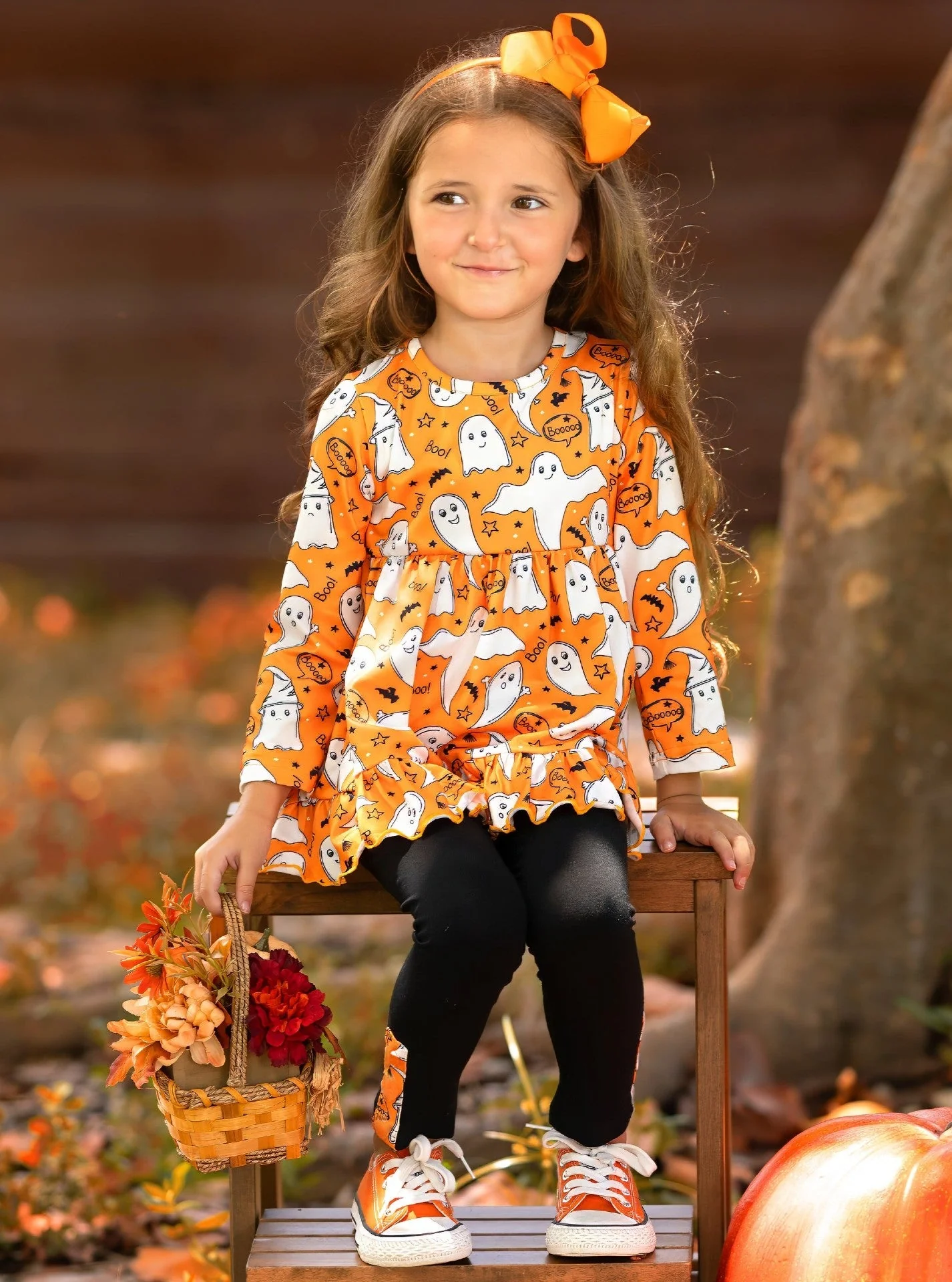 Fun-tastic Flying Ghosts Halloween Legging Set - Image 2