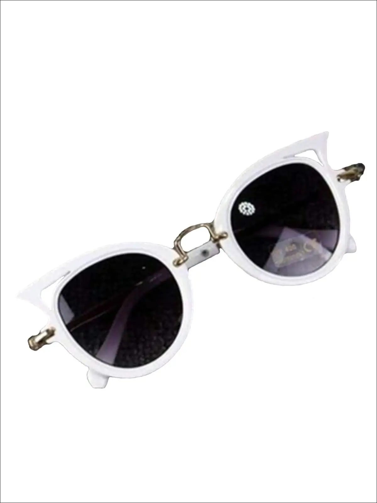 Effortlessly Cool Girls Cat Eye Sunglasses - Image 3