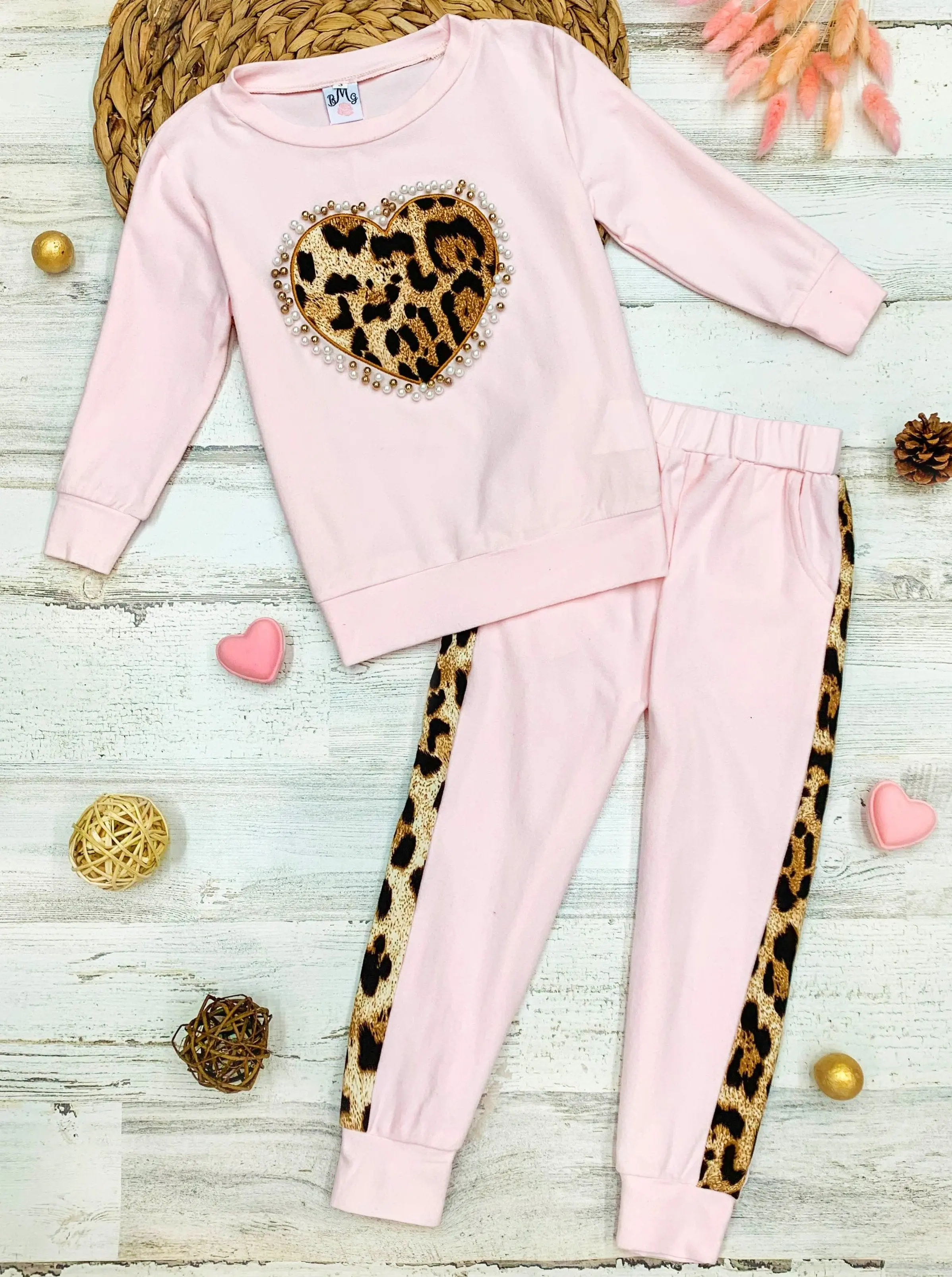 Leopard and Pearls Sweatshirt and Jogger Set - Image 3
