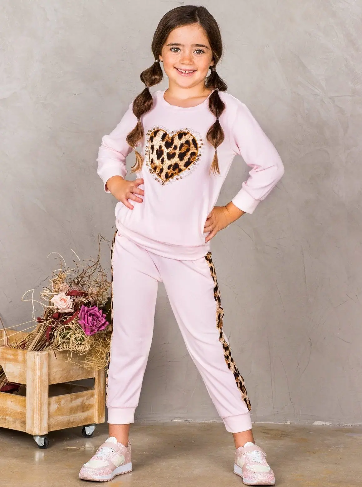 Leopard and Pearls Sweatshirt and Jogger Set - Image 7