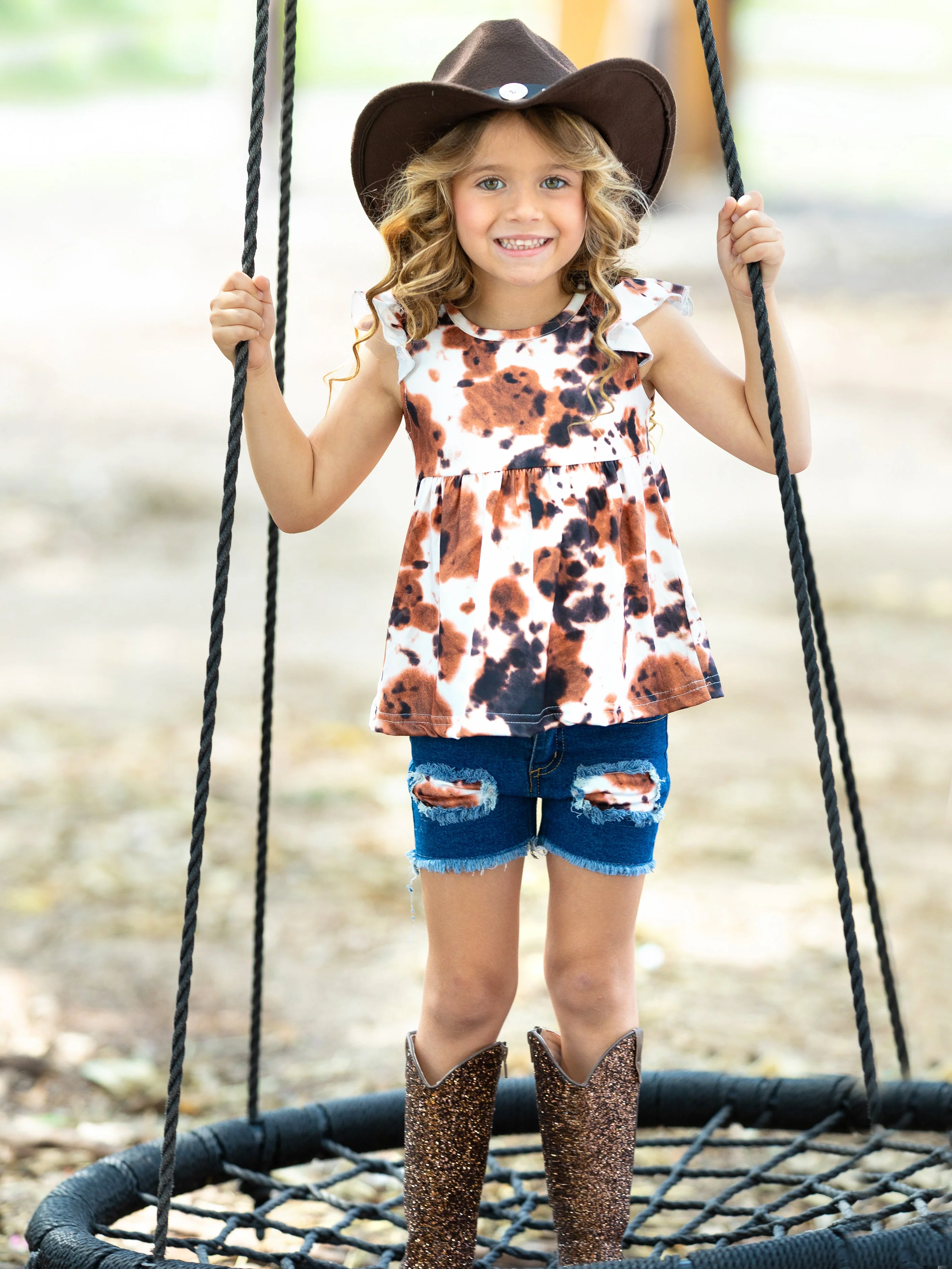 Cowgirl Chic Patched Denim Shorts Set - Image 5