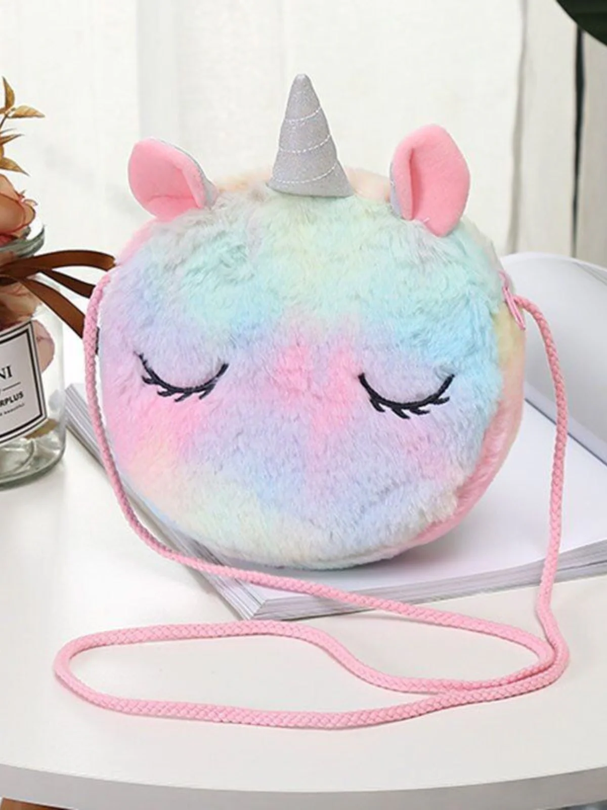 Cutiepie Stylista Fuzzy Unicorn Circle Bag - Image 3