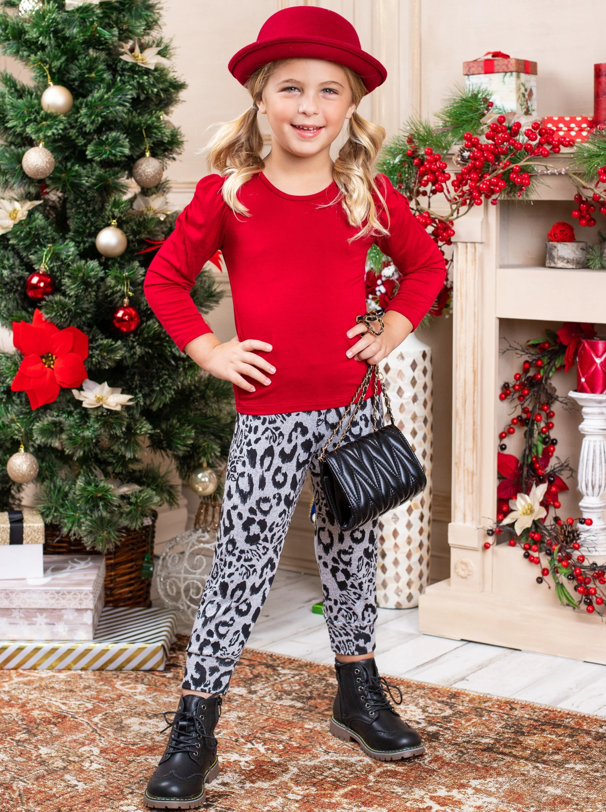 Snow Leopard Jogger Pants Set - Image 3