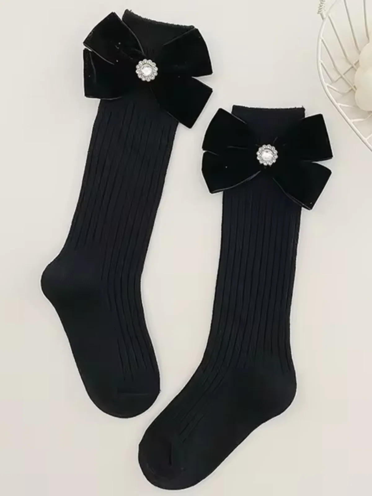 Elegant Pearl & Big Bowknot Princess Socks - Image 3