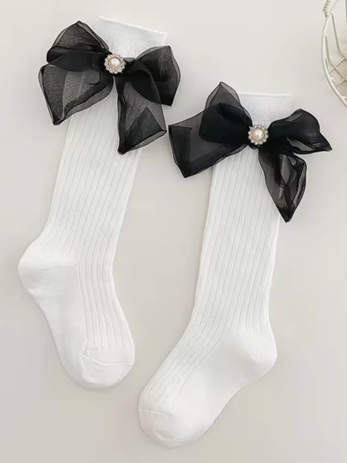Elegant Pearl & Big Bowknot Princess Socks - Image 7