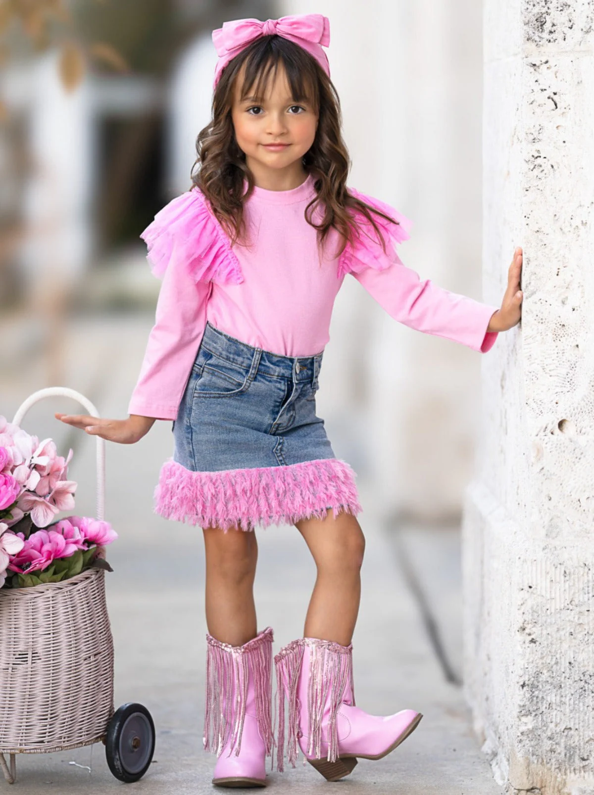 Pink Ruffle Top and Feather Trim Denim Skirt Set - Image 9
