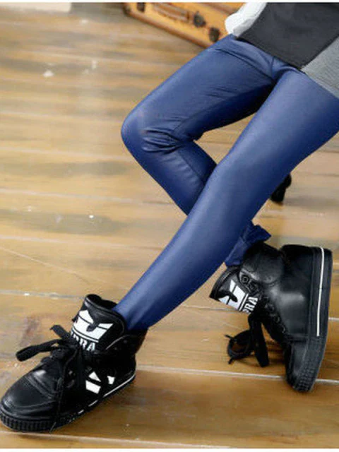Streetwear Elite Vegan Leather Leggings - Image 3
