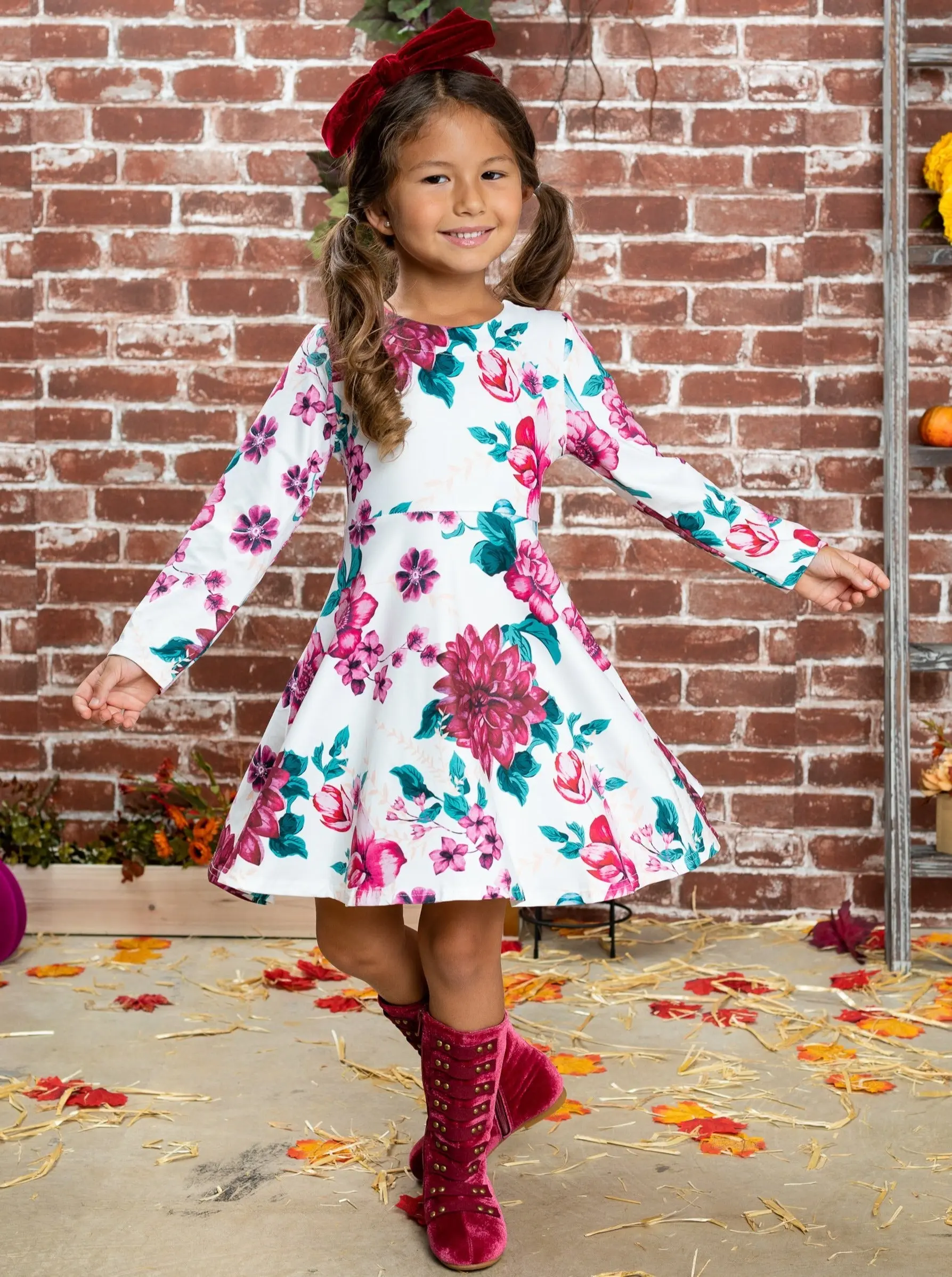 Flower Power Pleated Dress - Image 4