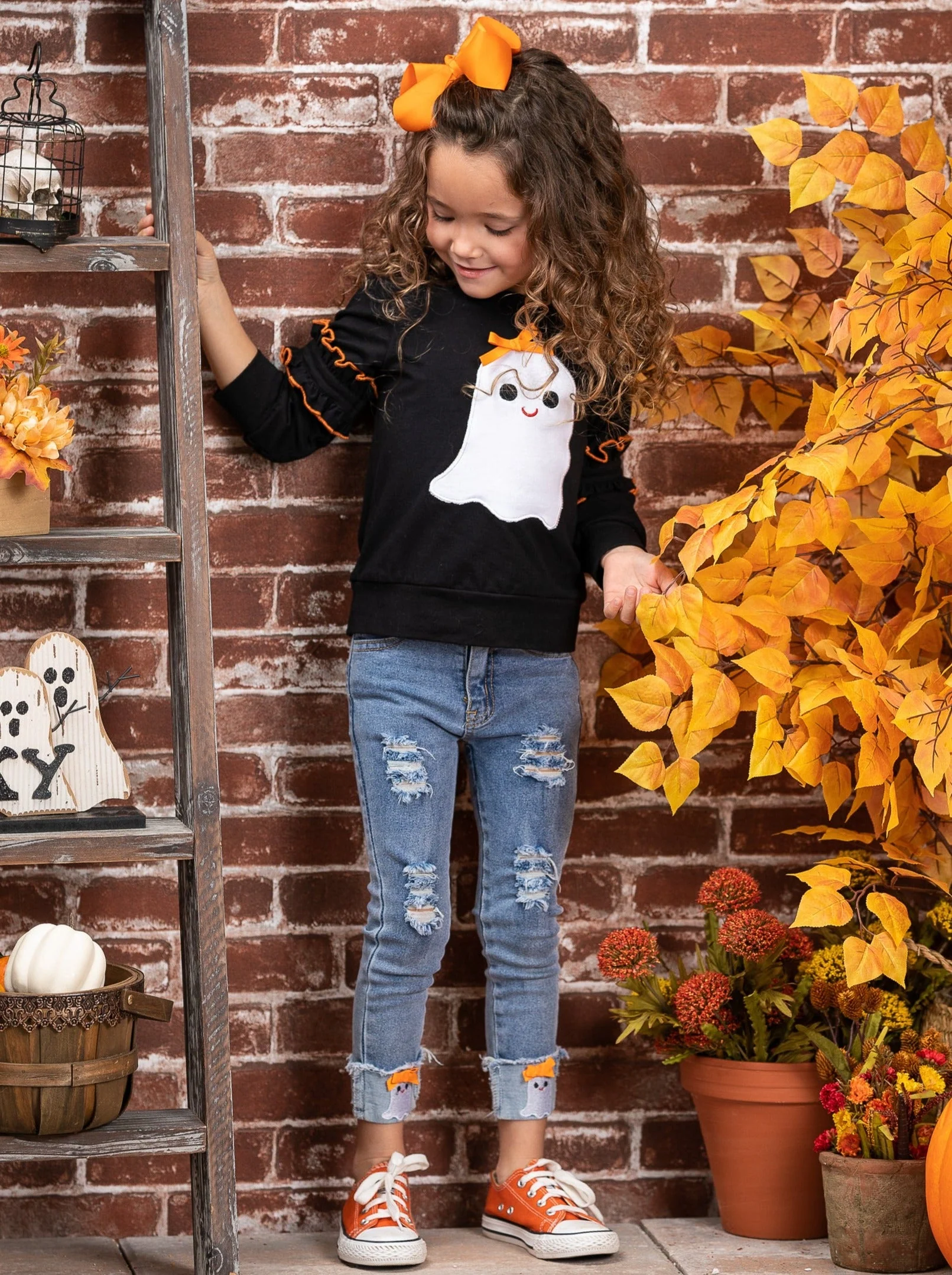 Looking Good, Ghoul Pullover and Cuffed Jeans Set - Image 5