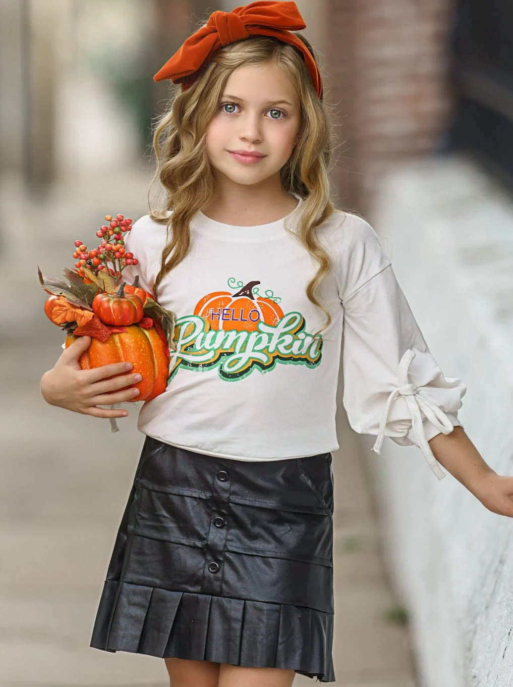 Hello Pumpkin Satin Pleated Skirt Set - Image 2