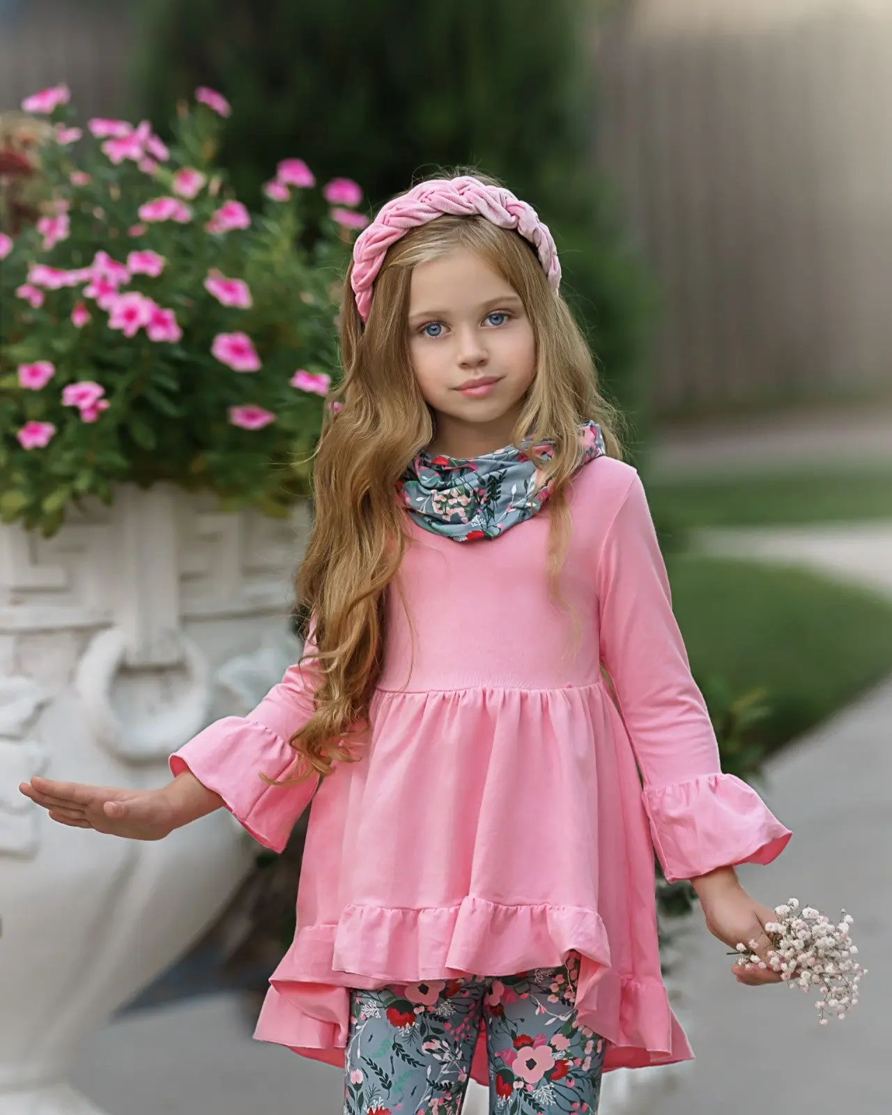 Flawless Hi-Lo Ruffle Tunic, Floral Leggings And Scarf Set - Image 4
