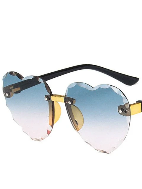 Keep Her Special Heart Lens Sunglasses - Image 3