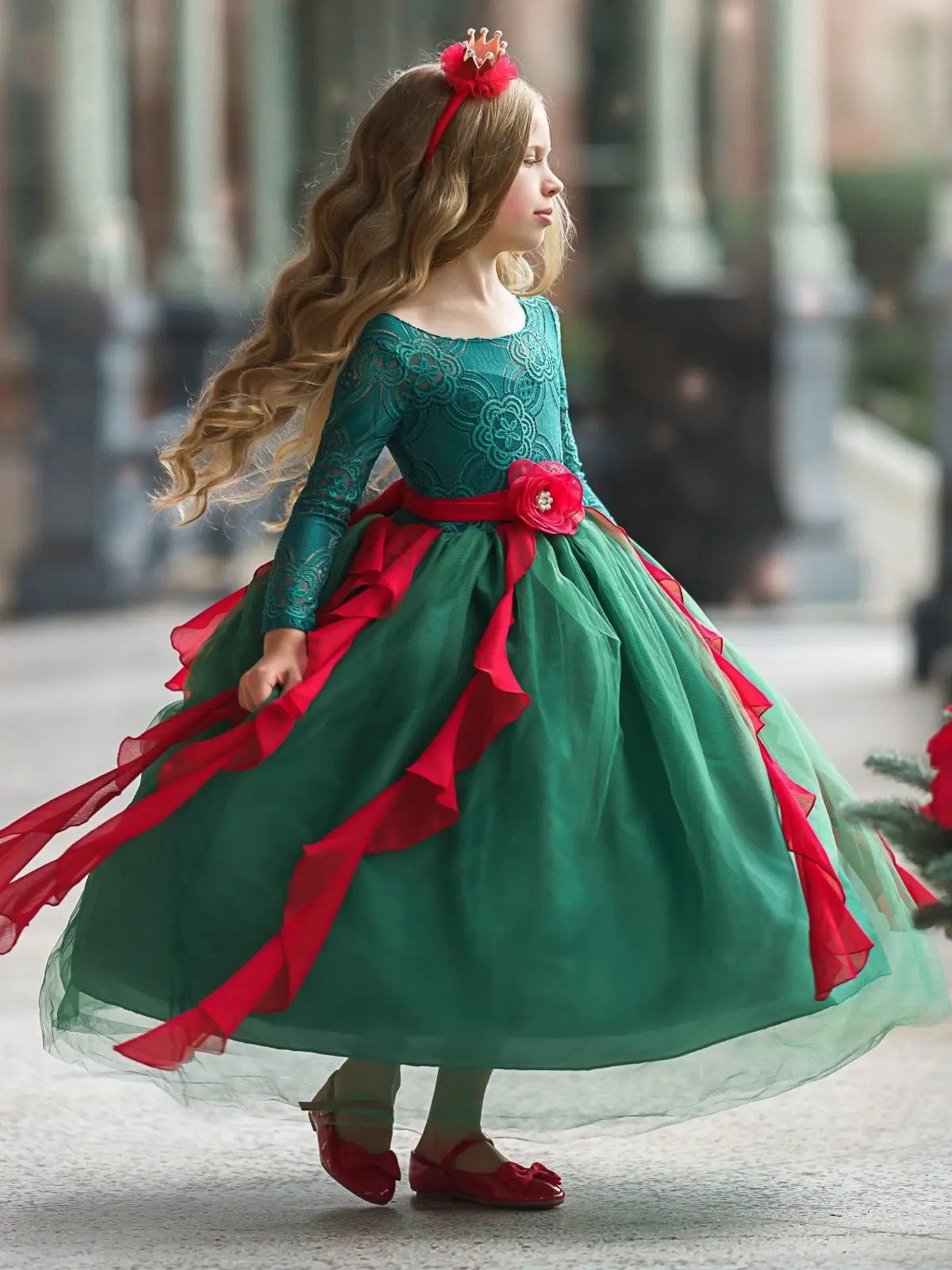 Christmas Princess Lace Holiday Gown - Image 2