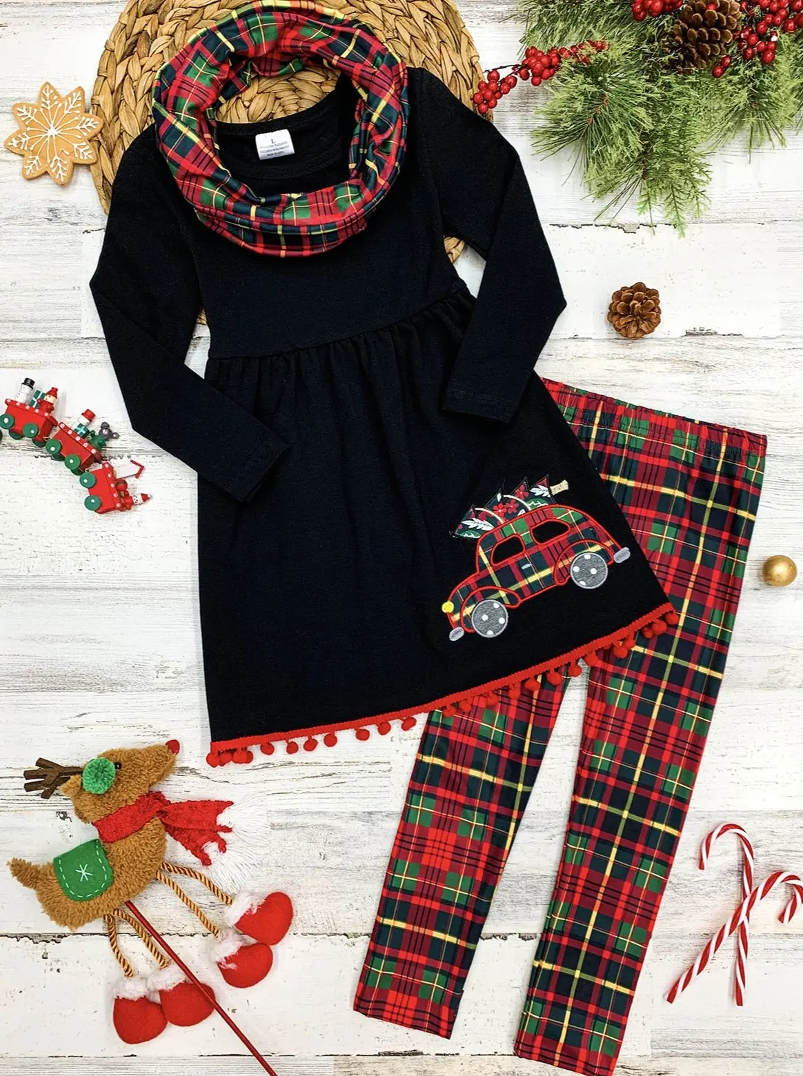 Christmas Haul Tunic, Plaid Scarf, and Legging Set - Image 3