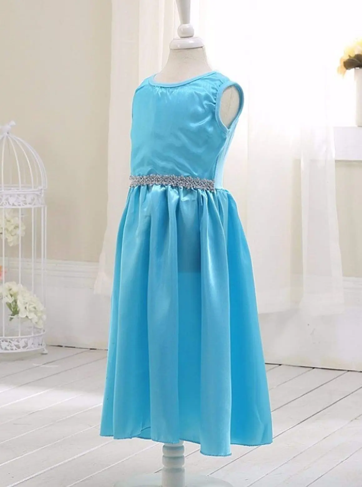 Girls Magical Snow Queen Dress and Cape Set - Image 7