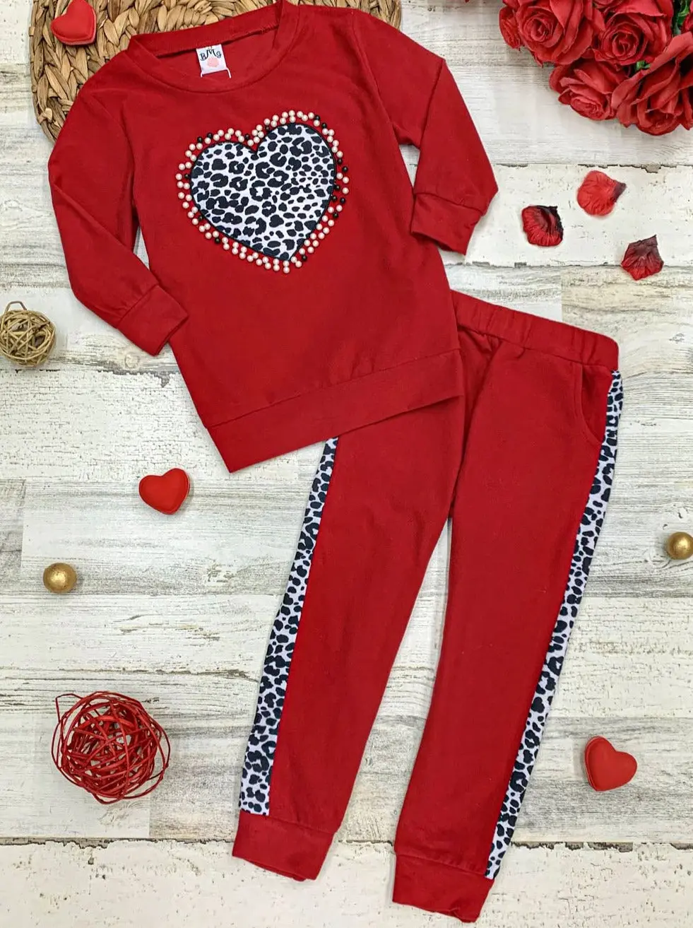 Girls Leopard Heart Applique Sweatshirt and Jogger Set - Image 4