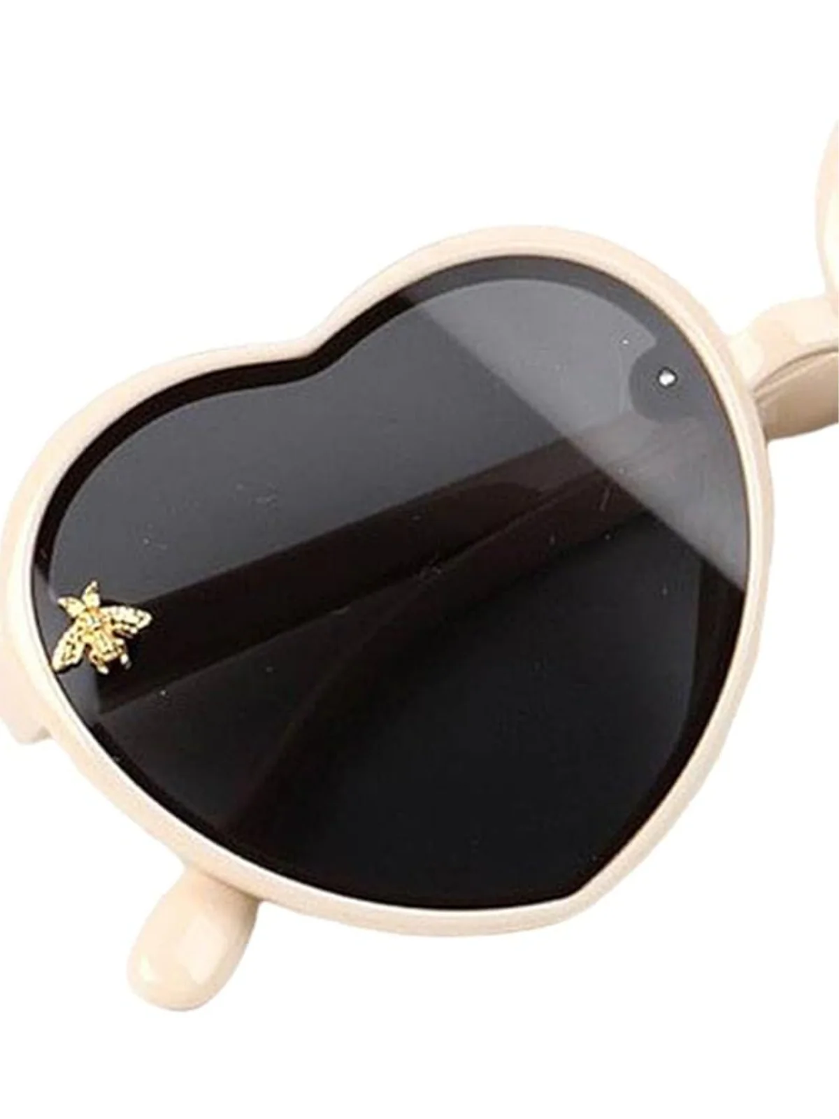 Heart Retro Frame Sunglasses - Image 3