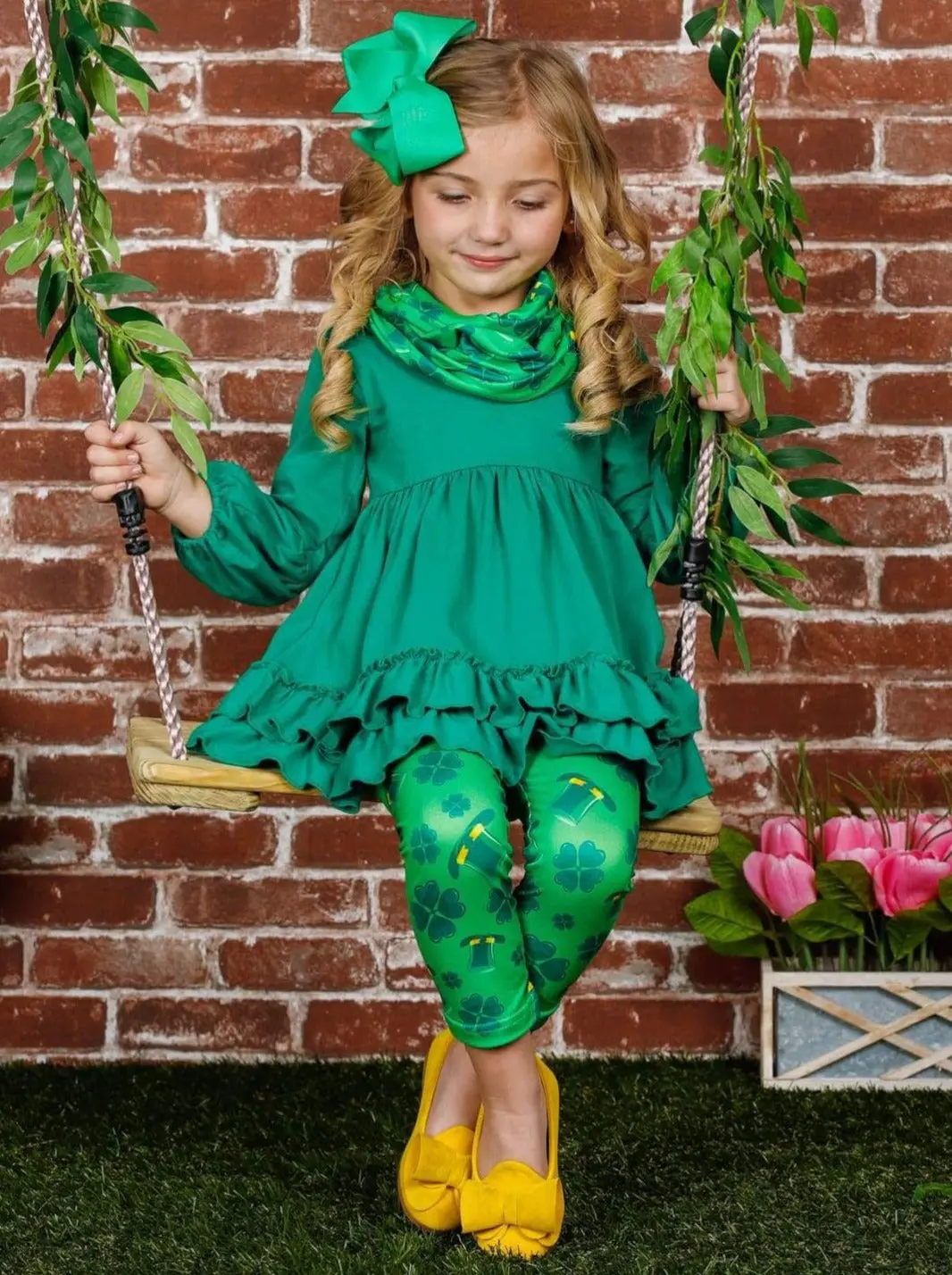 Lots Of Luck 3 Piece Set - Image 2