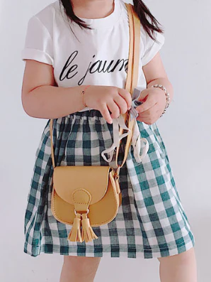 Girls Saddlebag Style Crossbody Handbag - Image 8