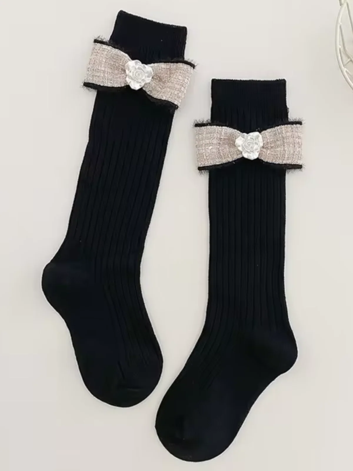 Knee-High Socks with Pearl-Embellished Bowknot - Image 2