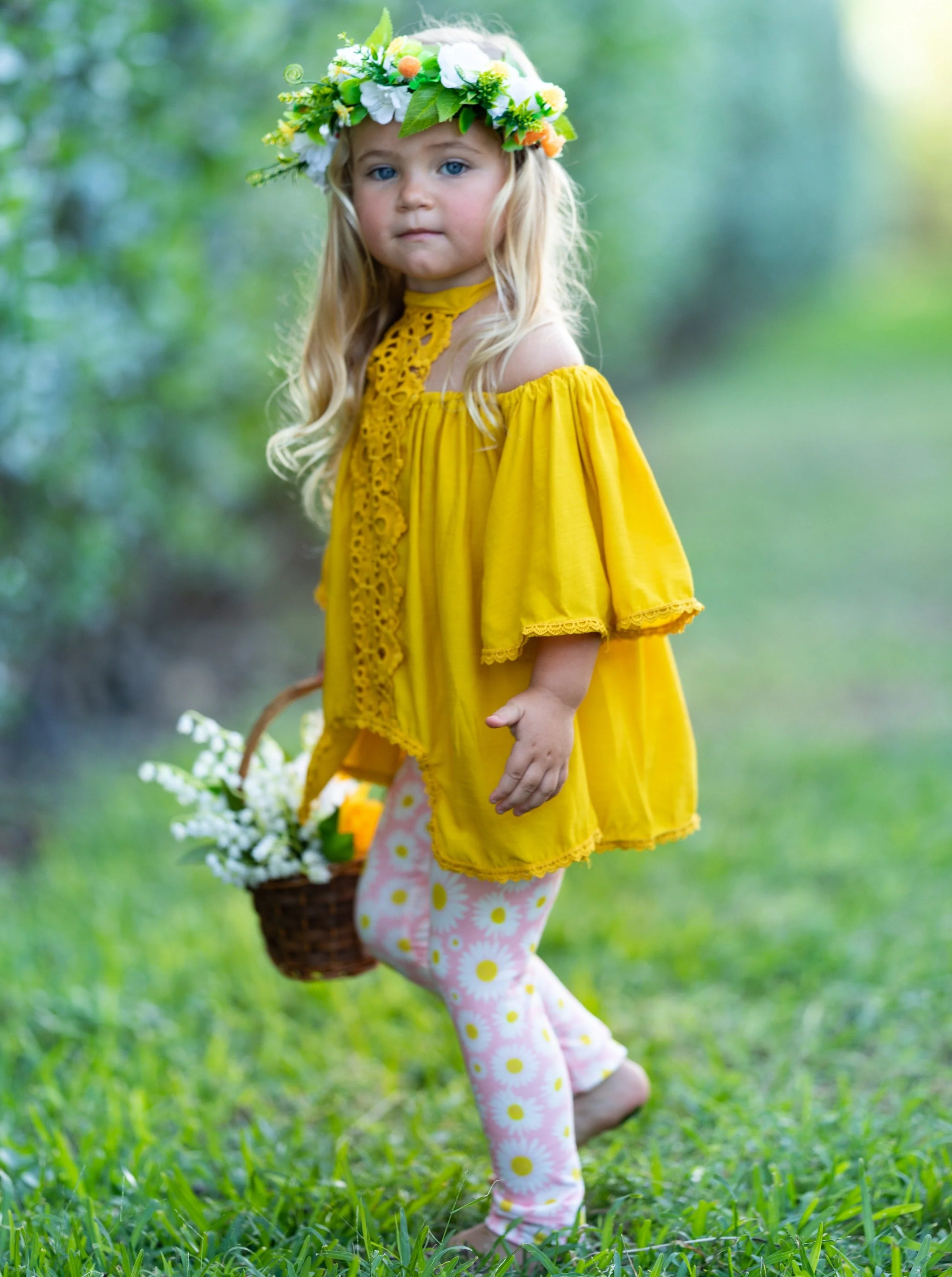 Spring Awakening Lace Top and Daisies Legging Set - Image 2