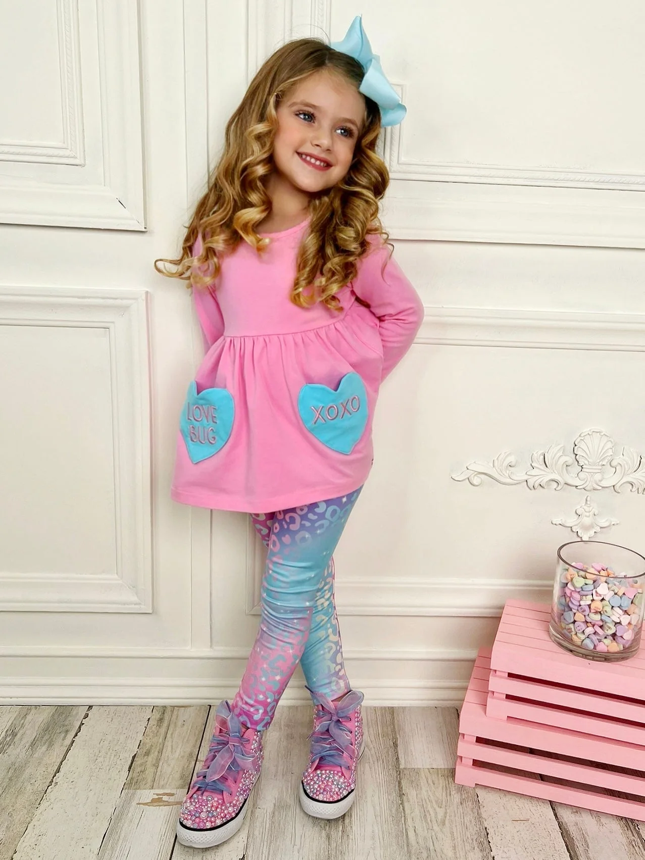 Sweethearts Love Bug Top & Leopard Legging Set - Image 5
