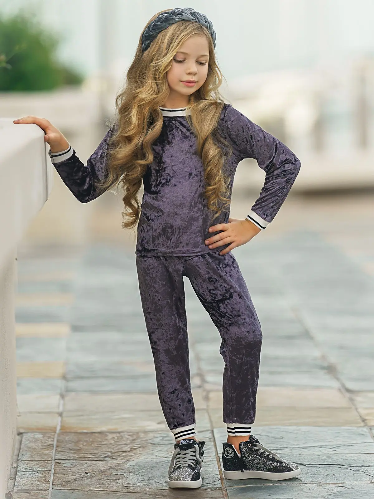 Velour Glamour Jogger Set - Image 10