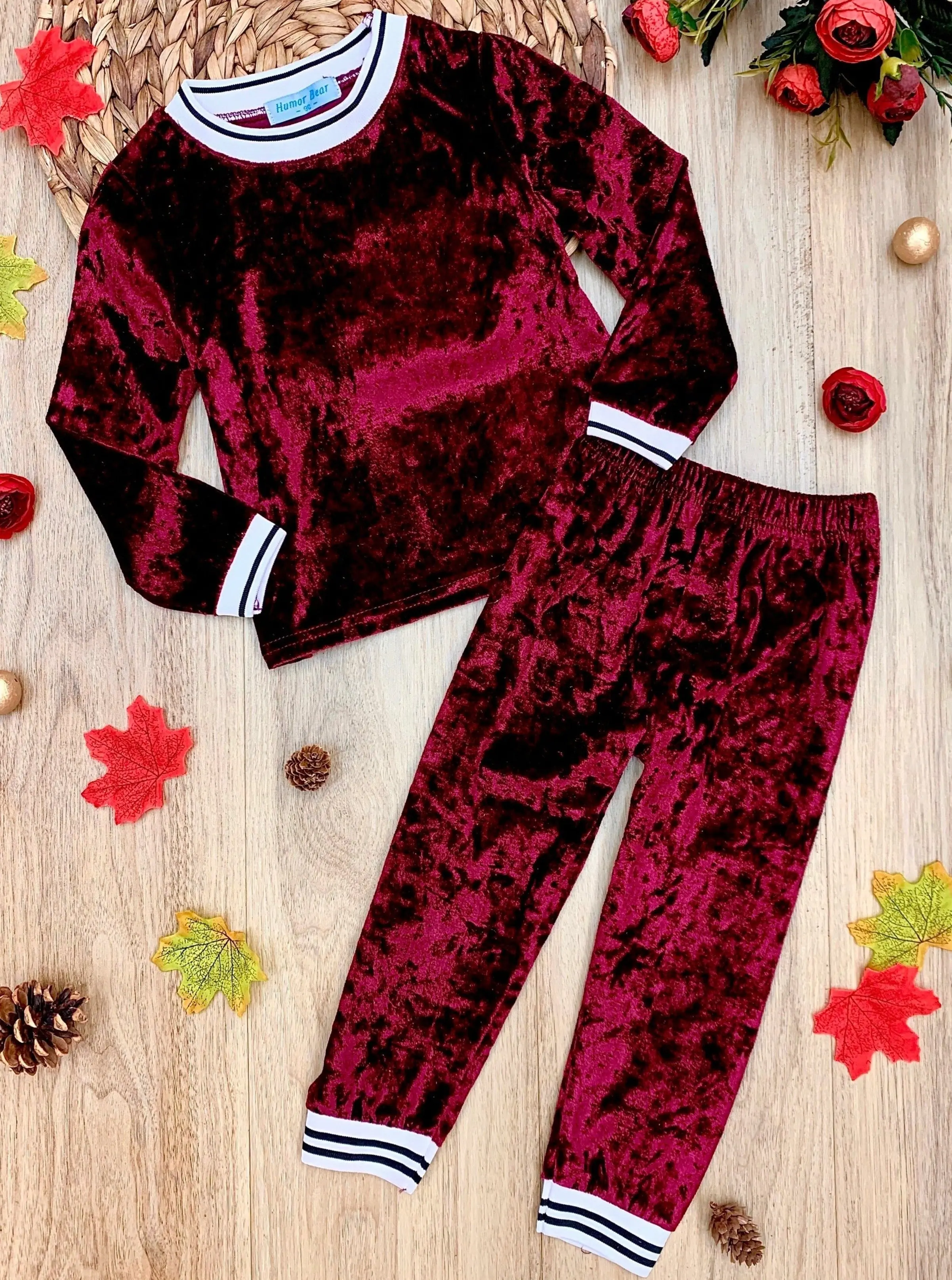Velour Glamour Jogger Set - Image 12