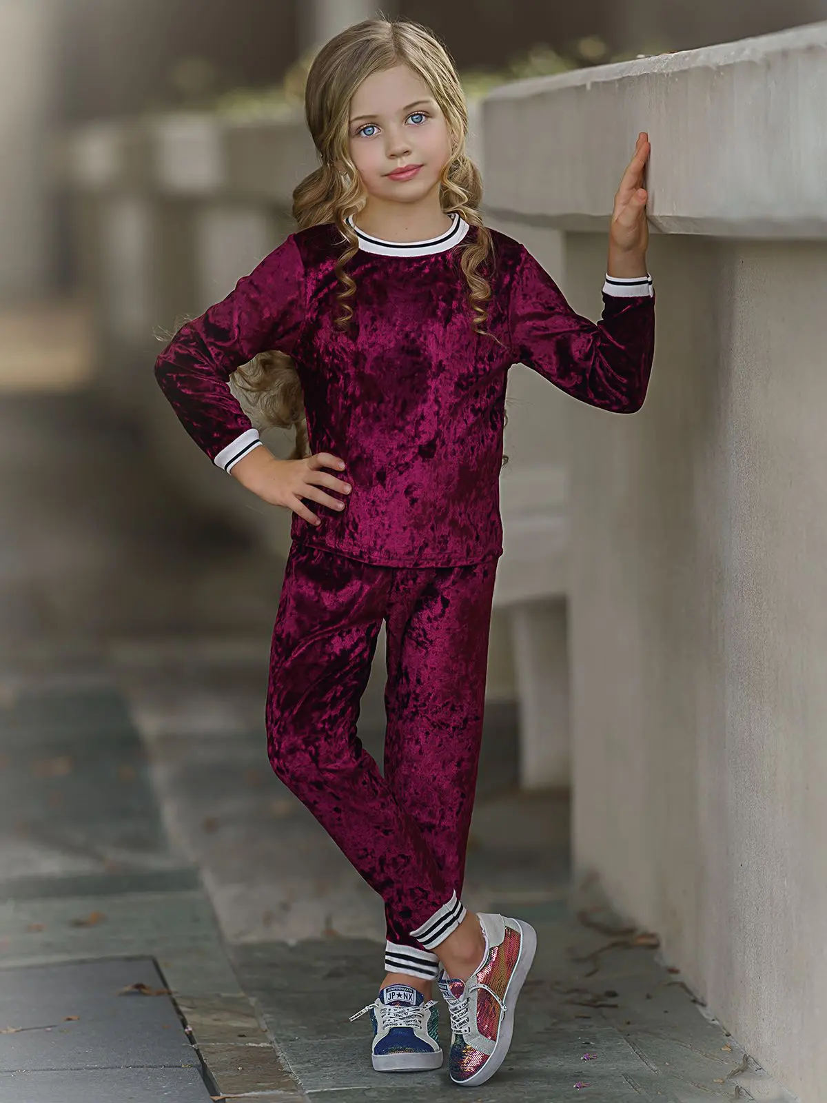 Velour Glamour Jogger Set - Image 6