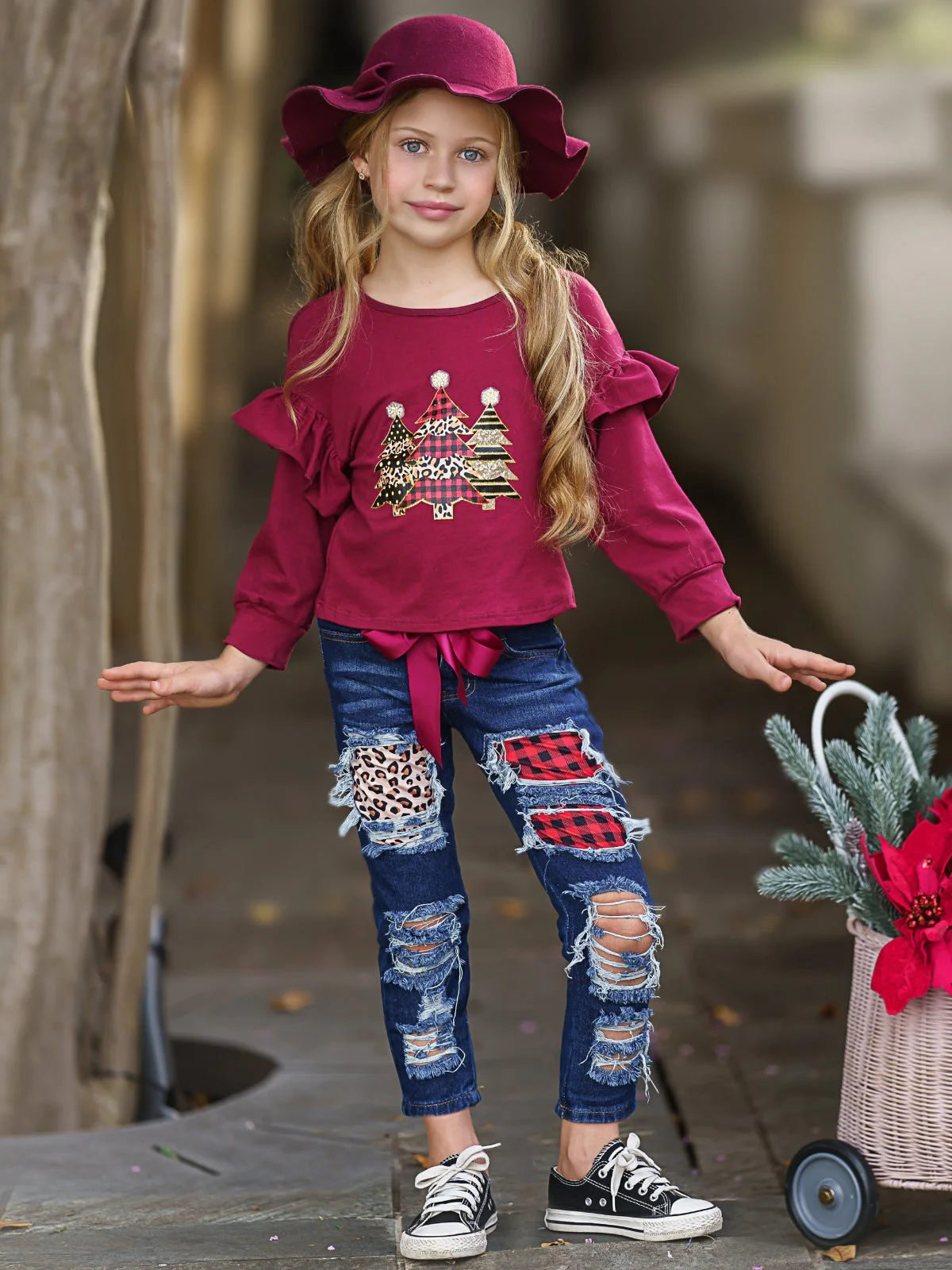 Great Chemis-Tree Patched Jeans Set - Image 5