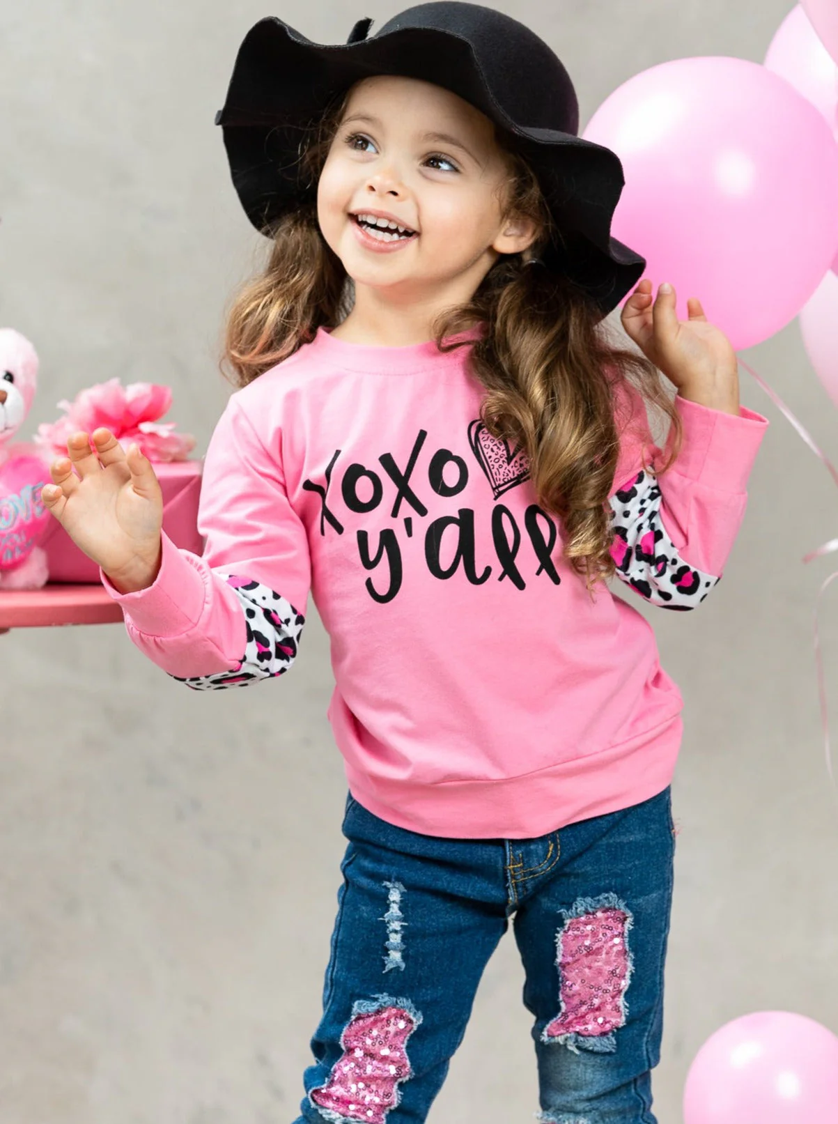 XOXO Y'all Patched Jeans Set - Image 4