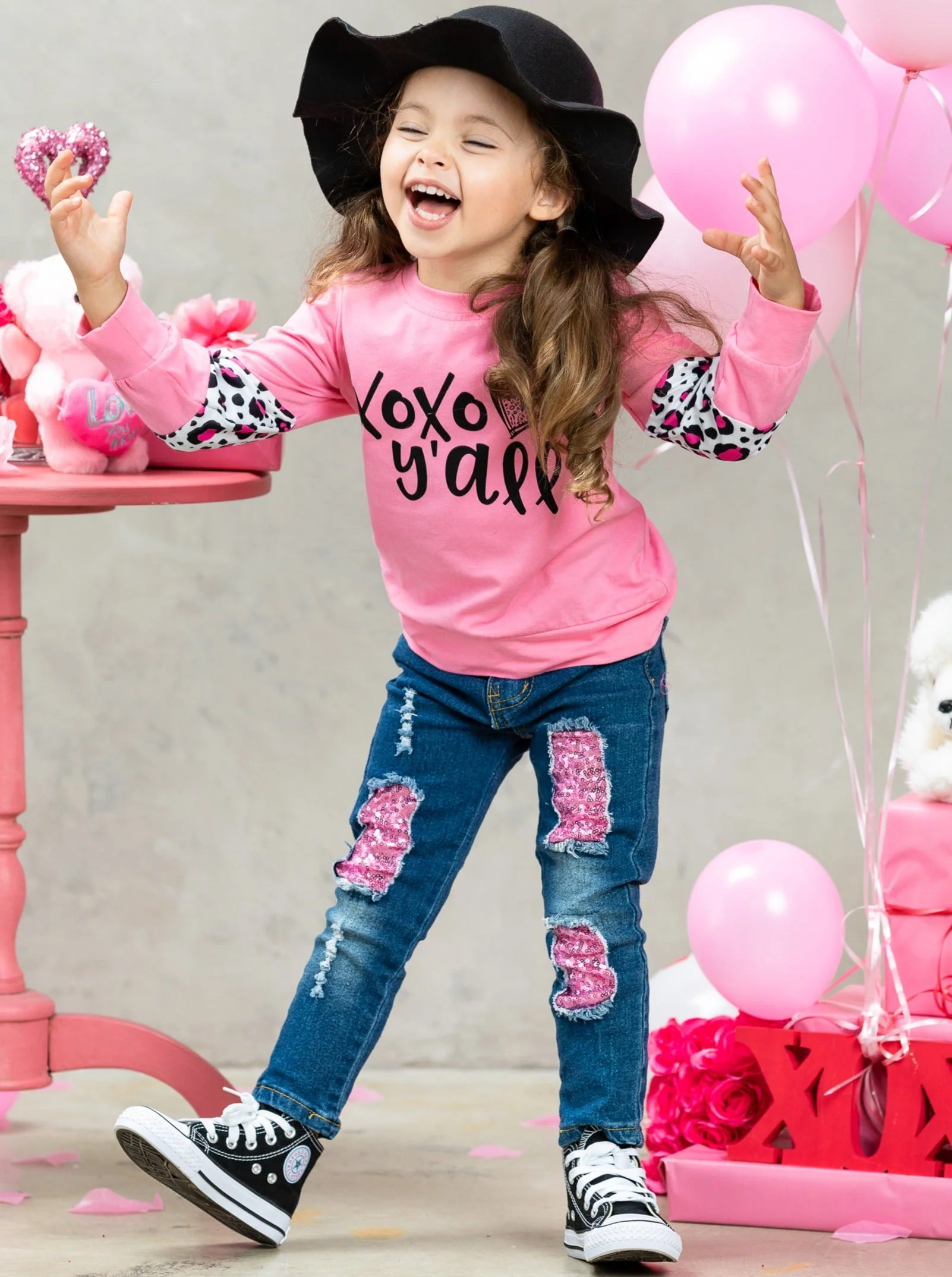 XOXO Y'all Patched Jeans Set - Image 5