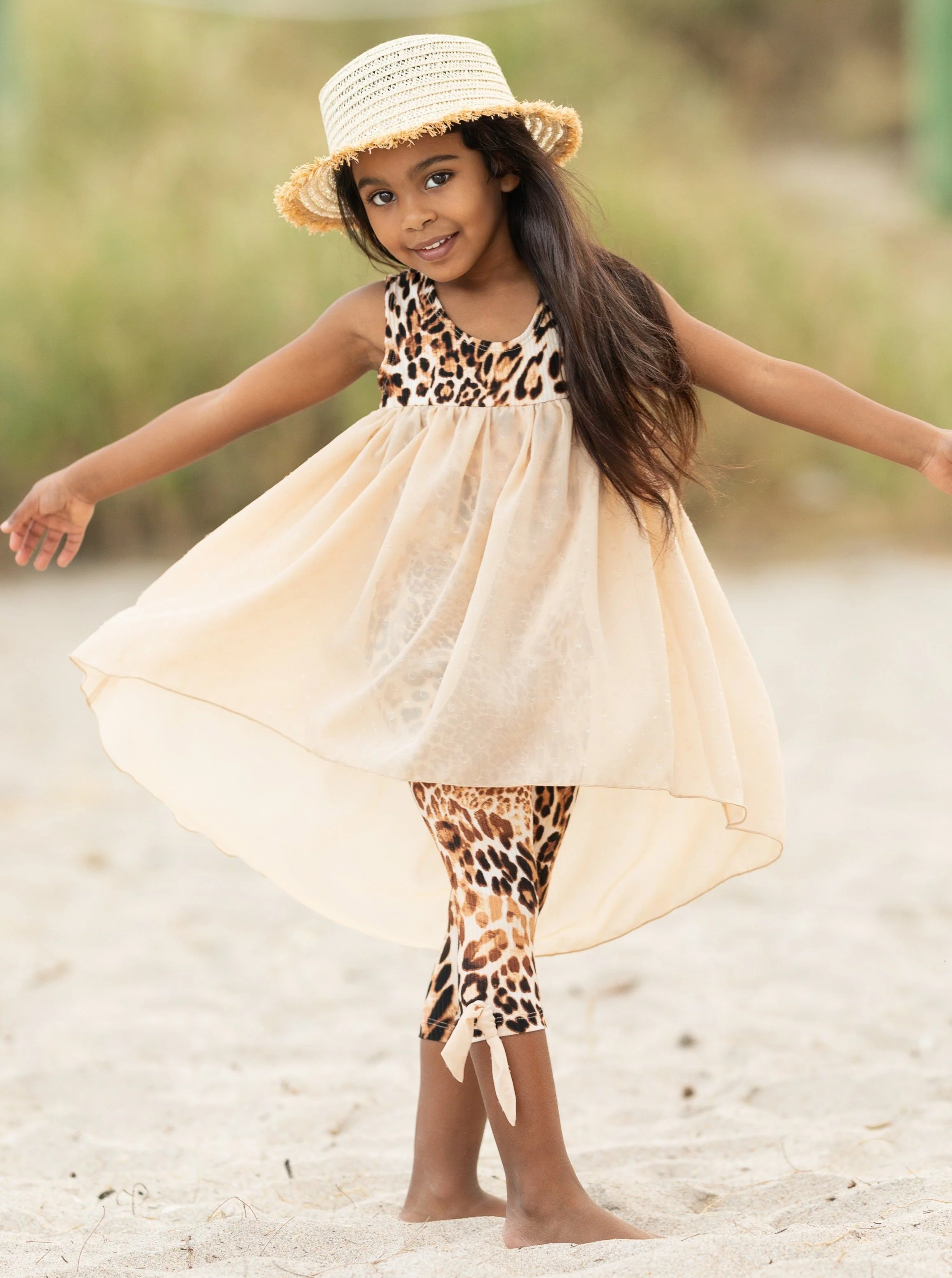 Fierce Confidence Hi-Lo Tunic and Leopard Legging Set - Image 6