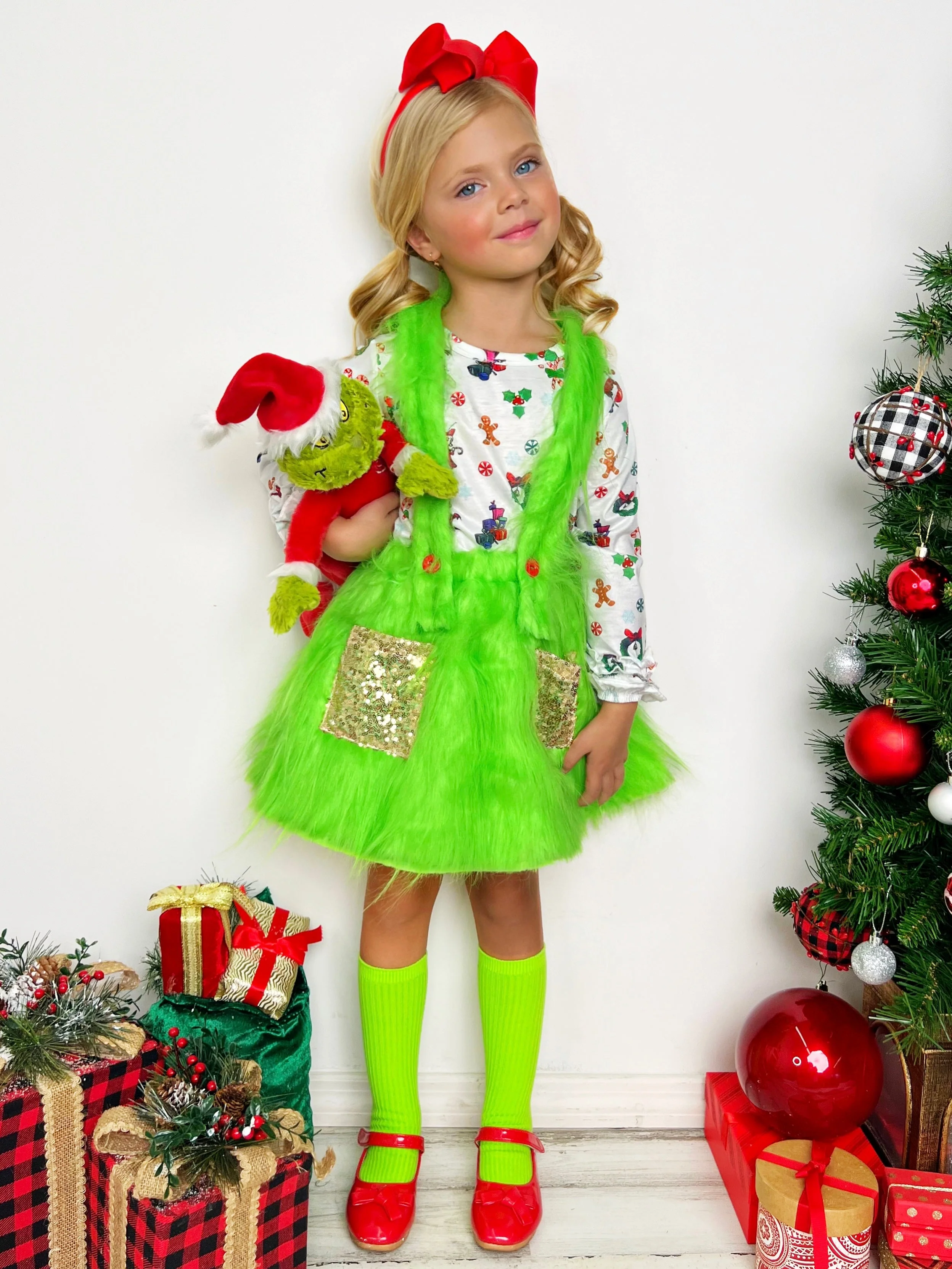 Merry Mischief Maker Long Sleeved Top and Fur Suspender Set - Image 3