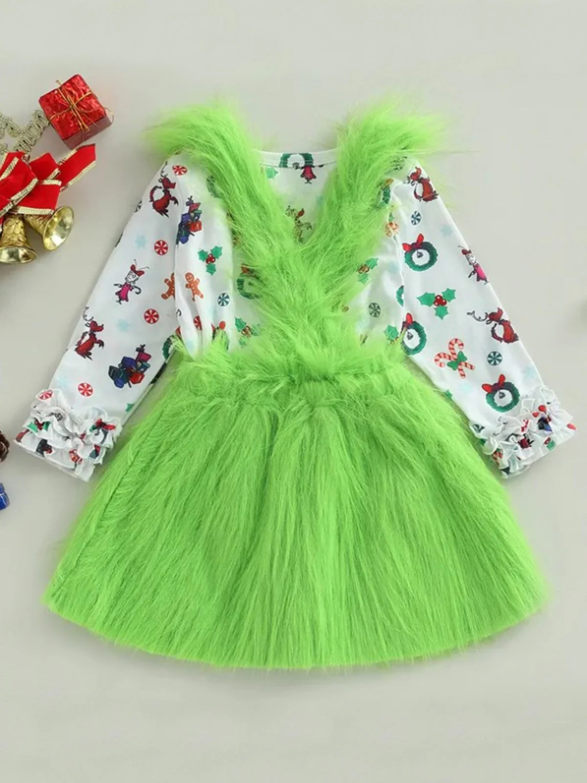 Merry Mischief Maker Long Sleeved Top and Fur Suspender Set - Image 9